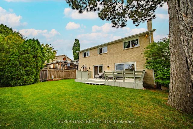 36 Butterfield Dr, House detached with 5 bedrooms, 4 bathrooms and 6 parking in Toronto ON | Image 31