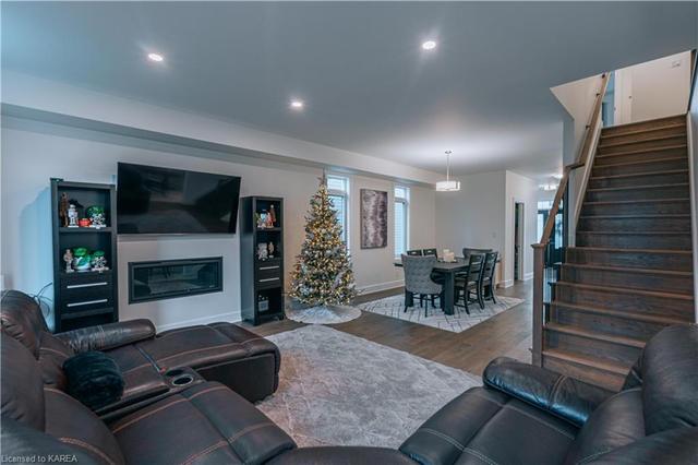 1411 Tulip Drive, House detached with 4 bedrooms, 2 bathrooms and 4 parking in Kingston ON | Image 4