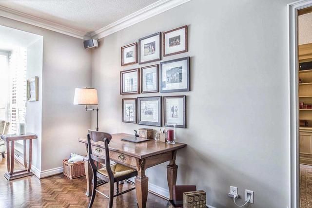 602 - 4 Lowther Ave, Condo with 2 bedrooms, 3 bathrooms and 2 parking in Toronto ON | Image 10