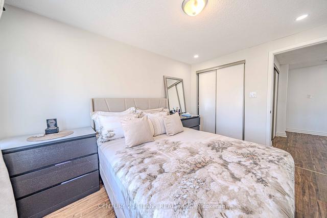 45 - 15 Guildwood Pkwy, Townhouse with 3 bedrooms, 2 bathrooms and 2 parking in Toronto ON | Image 20