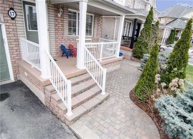 17 Convoy Cres, House semidetached with 3 bedrooms, 4 bathrooms and 3 parking in Vaughan ON | Image 8