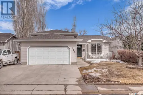 218 Rever Road, House detached with 4 bedrooms, 3 bathrooms and null parking in Saskatoon SK | Card Image