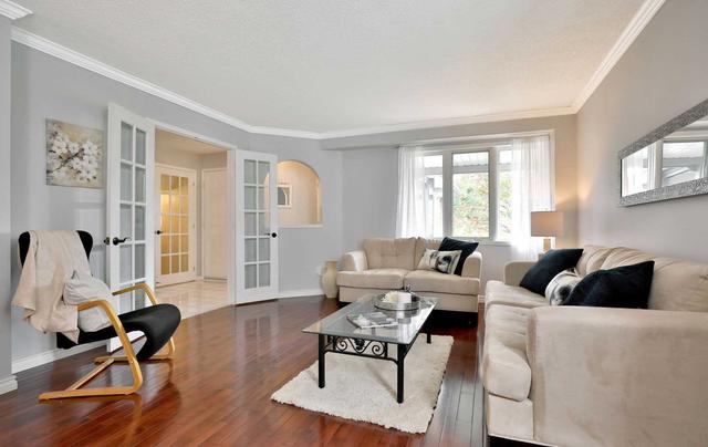 2759 Peacock Dr, House detached with 4 bedrooms, 3 bathrooms and 4 parking in Mississauga ON | Image 29