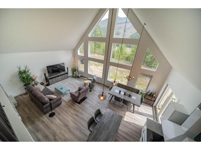 4165 Highway 93, House detached with 3 bedrooms, 1 bathrooms and null parking in East Kootenay B BC | Image 41