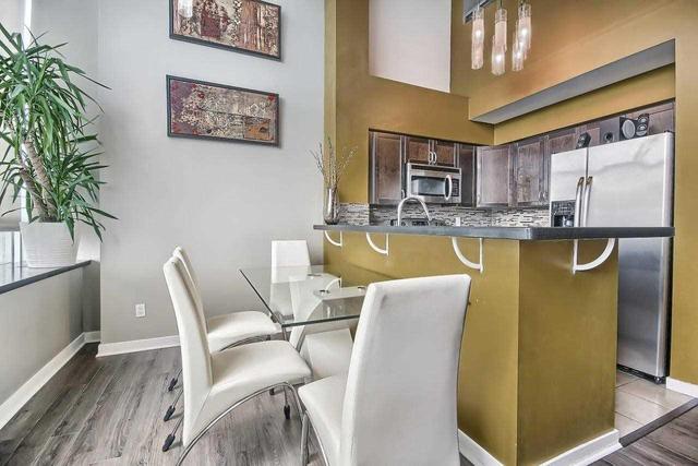 404 - 300 Manitoba St, Condo with 2 bedrooms, 2 bathrooms and 2 parking in Toronto ON | Image 5