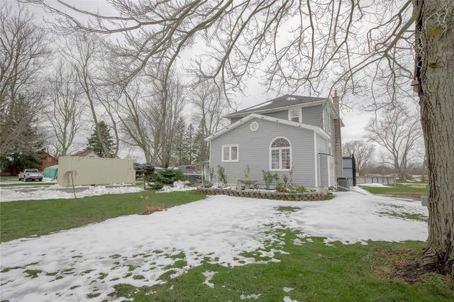 554 Holloway Bay Rd, House detached with 3 bedrooms, 2 bathrooms and 17 parking in Port Colborne ON | Image 19