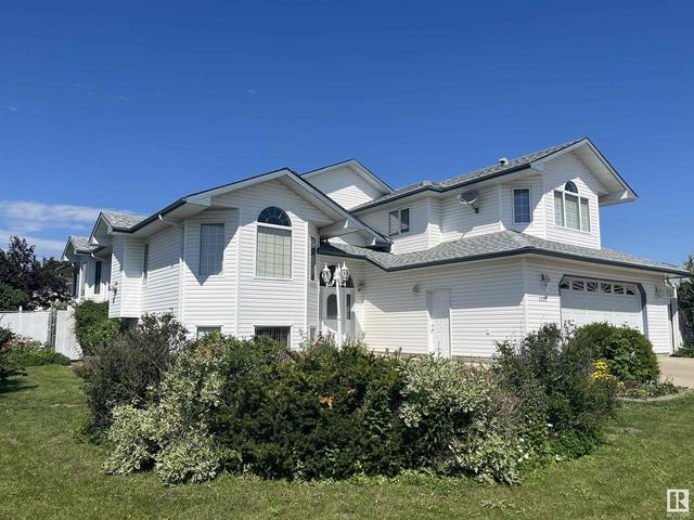 4202 47 St, House detached with 5 bedrooms, 4 bathrooms and null parking in Vegreville AB | Image 41