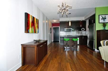 1004 - 120 Homewood Ave, Condo with 2 bedrooms, 2 bathrooms and 1 parking in Toronto ON | Image 4