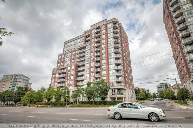 1203 - 2 Clairtrell Rd, Condo with 2 bedrooms, 2 bathrooms and 1 parking in Toronto ON | Image 12