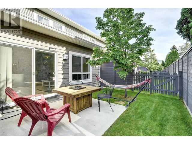 66 - 680 Old Meadows Road, House attached with 3 bedrooms, 2 bathrooms and 2 parking in Kelowna BC | Image 10