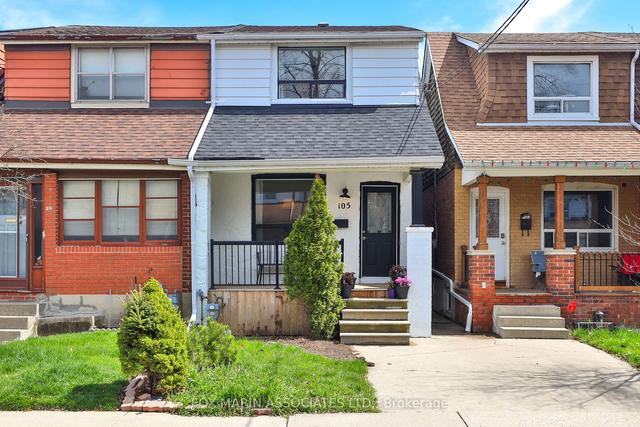 105 Rosethorn Ave, House semidetached with 2 bedrooms, 2 bathrooms and 1 parking in Toronto ON | Image 12