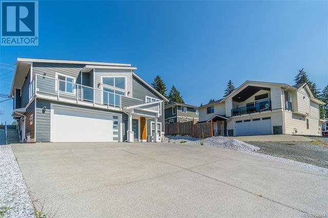 3954 Jingle Pot Rd, House detached with 5 bedrooms, 4 bathrooms and 5 parking in Nanaimo BC | Image 22