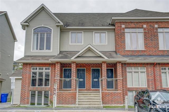 562 Reardon Private, House attached with 3 bedrooms, 2 bathrooms and 1 parking in Ottawa ON | Image 1