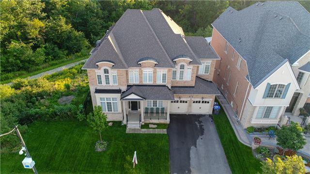 56 Elbern Markell Dr, House detached with 4 bedrooms, 5 bathrooms and 4 parking in Brampton ON | Image 2