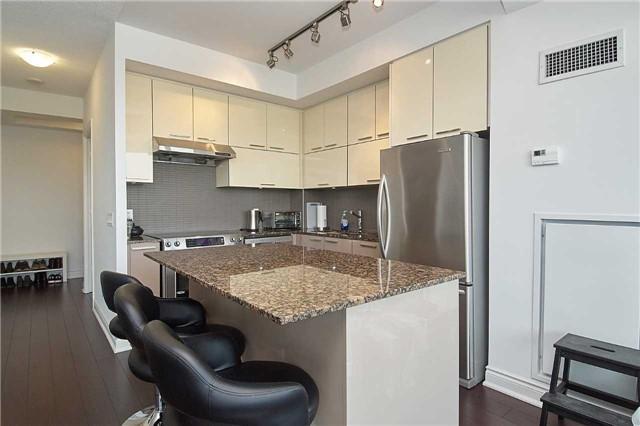 2807 - 80 Marine Parade Dr, Condo with 2 bedrooms, 2 bathrooms and 1 parking in Toronto ON | Image 6