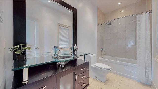 97 Lindbergh Dr, House detached with 5 bedrooms, 5 bathrooms and 6 parking in Vaughan ON | Image 22
