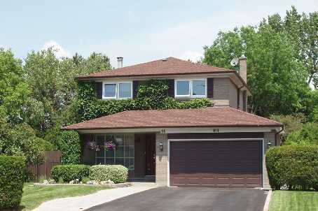 86 Sonmore Dr, House detached with 5 bedrooms, 3 bathrooms and 4 parking in Toronto ON | Image 1