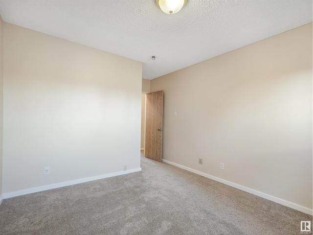 5126 106a St Nw, House attached with 3 bedrooms, 1 bathrooms and null parking in Edmonton AB | Image 36