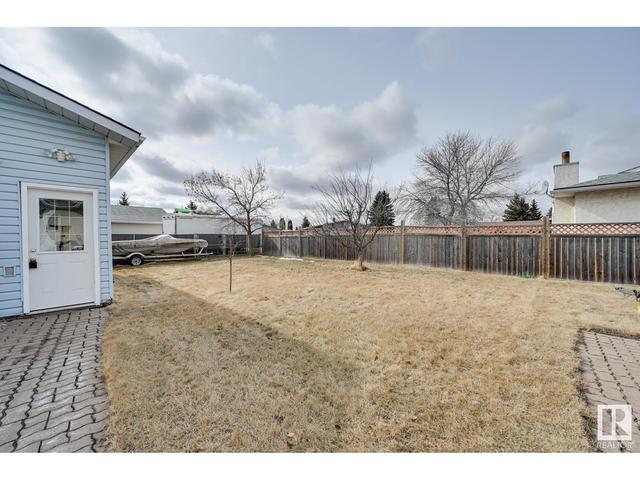 4907 57 Av, House detached with 3 bedrooms, 1 bathrooms and null parking in Lamont AB | Image 4