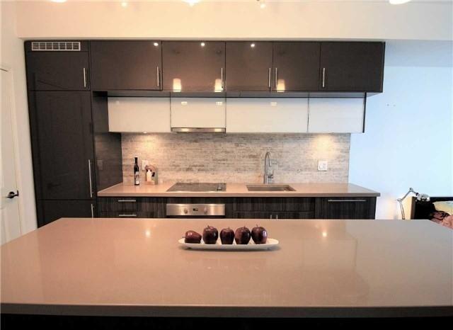 2409 - 8 Mercer St, Condo with 0 bedrooms, 1 bathrooms and null parking in Toronto ON | Image 3