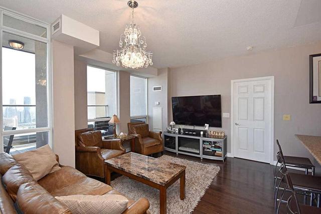 3206 - 388 Prince Of Wales Dr, Condo with 2 bedrooms, 2 bathrooms and 1 parking in Mississauga ON | Image 6