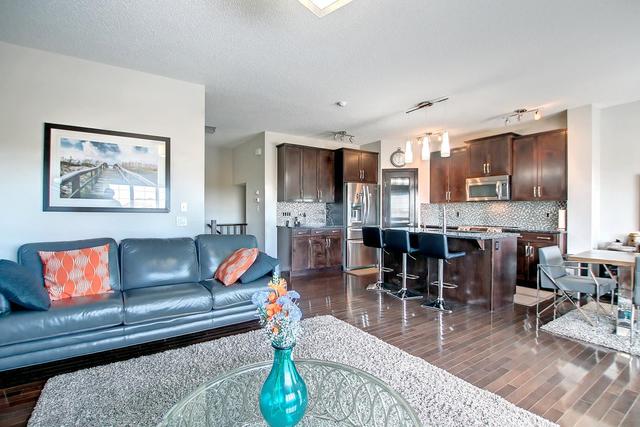 232 Evansborough Way Nw, House detached with 4 bedrooms, 3 bathrooms and 2 parking in Calgary AB | Image 16