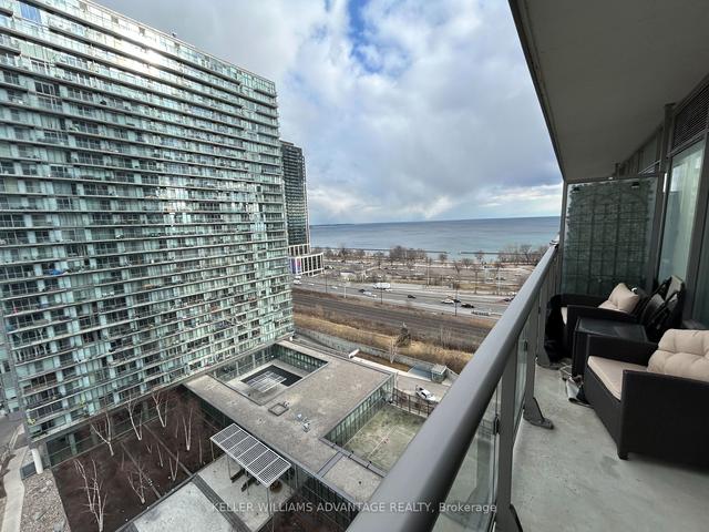 1511 - 105 The Queensway Ave, Condo with 1 bedrooms, 1 bathrooms and 1 parking in Toronto ON | Image 4