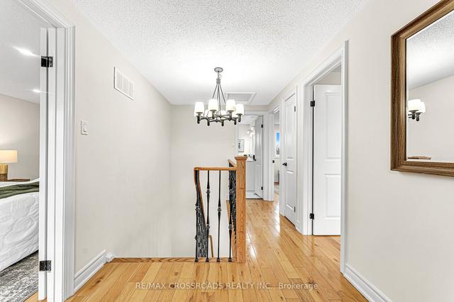 129 Daniels Cres, House detached with 3 bedrooms, 4 bathrooms and 4 parking in Ajax ON | Image 9