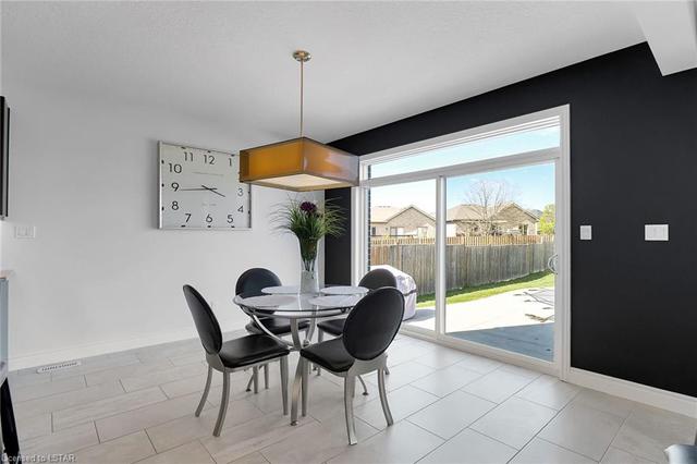 1568 Noah Bend, House detached with 4 bedrooms, 2 bathrooms and 4 parking in London ON | Image 4