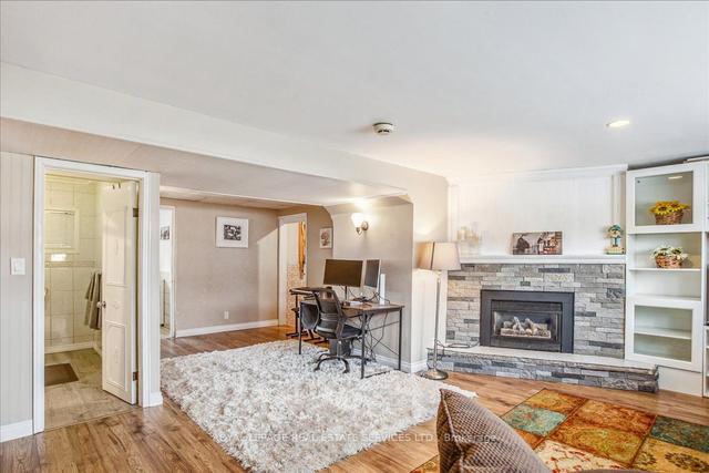 24 Heath Rd, House detached with 3 bedrooms, 2 bathrooms and 3 parking in Guelph ON | Image 16