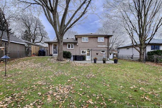 28 Lincoln Green Dr, House detached with 3 bedrooms, 2 bathrooms and 4 parking in Markham ON | Image 15