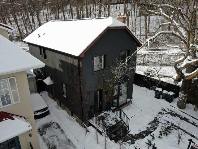 328 Glen Rd, House detached with 3 bedrooms, 4 bathrooms and 2 parking in Toronto ON | Image 26