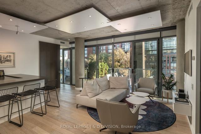 506 - 650 King St W, Condo with 2 bedrooms, 2 bathrooms and 1 parking in Toronto ON | Image 12
