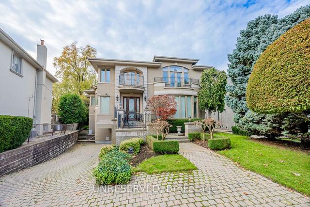136 Dalemount Ave, House detached with 6 bedrooms, 8 bathrooms and 15 parking in Toronto ON | Image 1