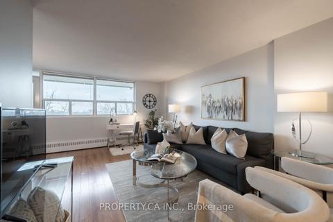 707 - 541 Blackthorn Ave, Condo with 1 bedrooms, 1 bathrooms and 1 parking in Toronto ON | Card Image