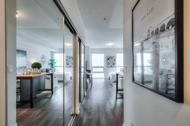 2210 - 318 Richmond St W, Condo with 0 bedrooms, 1 bathrooms and 0 parking in Toronto ON | Image 8