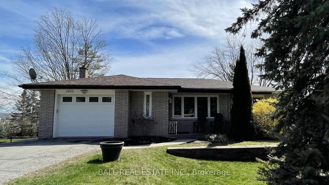 1695 Whittington Dr, House detached with 2 bedrooms, 2 bathrooms and 6 parking in Peterborough ON | Image 1