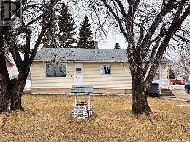525 1st Avenue, House detached with 3 bedrooms, 1 bathrooms and null parking in Raymore SK | Image 28