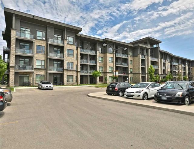 124 - 35 Southshore Crescent, Condo with 2 bedrooms, 1 bathrooms and null parking in Hamilton ON | Image 1