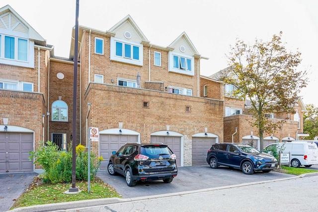 52 - 45 Bristol Rd E, Townhouse with 2 bedrooms, 2 bathrooms and 2 parking in Mississauga ON | Image 1