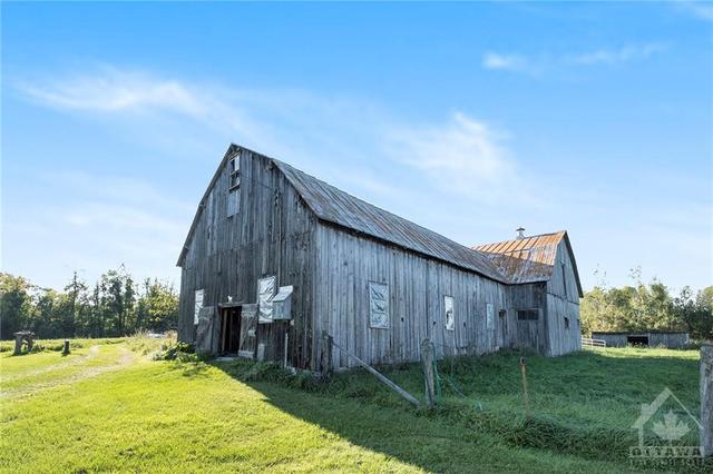 19013 County Road 22 Road, House detached with 3 bedrooms, 2 bathrooms and 5 parking in North Glengarry ON | Image 19