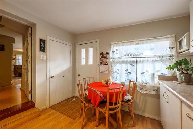 1450 Barton Street E, House detached with 3 bedrooms, 2 bathrooms and 3 parking in Hamilton ON | Image 5