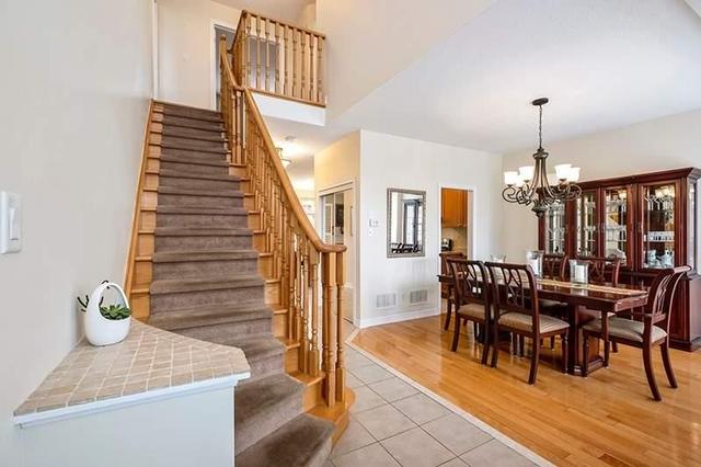 20 Dylan St, House detached with 3 bedrooms, 4 bathrooms and 6 parking in Vaughan ON | Image 23