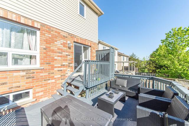 655a Royal Fern St, House semidetached with 3 bedrooms, 3 bathrooms and 2 parking in Waterloo ON | Image 18