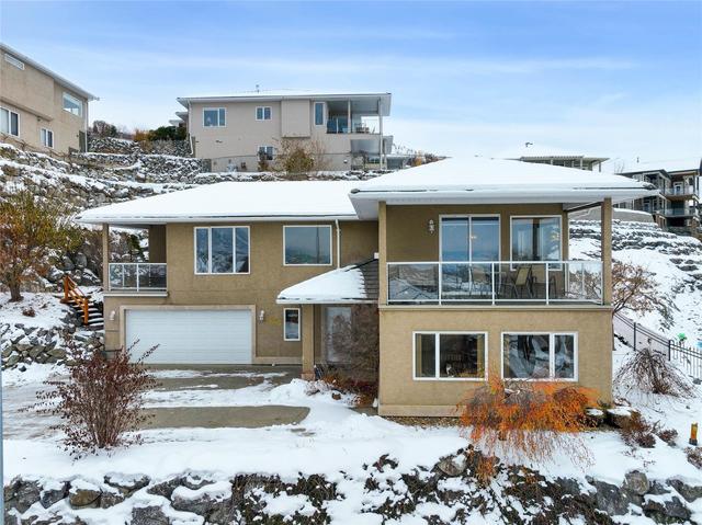 1207 Mt Fosthall Drive, House detached with 3 bedrooms, 3 bathrooms and 4 parking in Vernon BC | Card Image