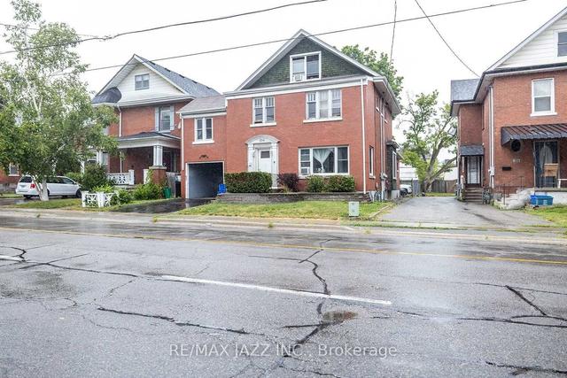 254 Athol St E, House detached with 5 bedrooms, 4 bathrooms and 5 parking in Oshawa ON | Image 23