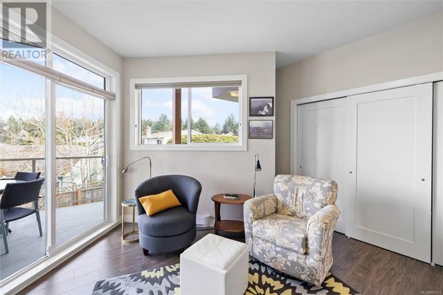 205 - 439 College Rd, Condo with 2 bedrooms, 2 bathrooms and 1 parking in Qualicum Beach BC | Image 6