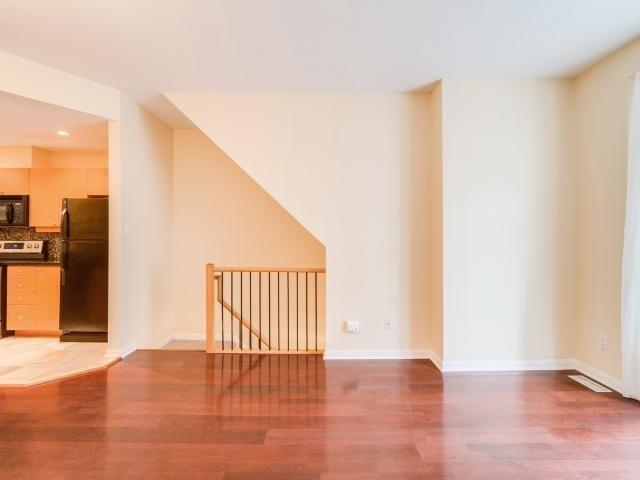 Th 2 - 11 Niagara St, Townhouse with 2 bedrooms, 2 bathrooms and 1 parking in Toronto ON | Image 5