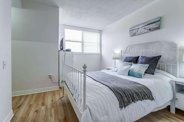 156 - 760 Lawrence Ave W, Townhouse with 3 bedrooms, 3 bathrooms and 2 parking in Toronto ON | Image 9