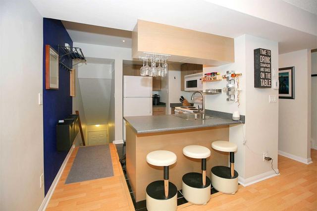 757 - 5 Everson Dr, Townhouse with 2 bedrooms, 2 bathrooms and 1 parking in Toronto ON | Image 3